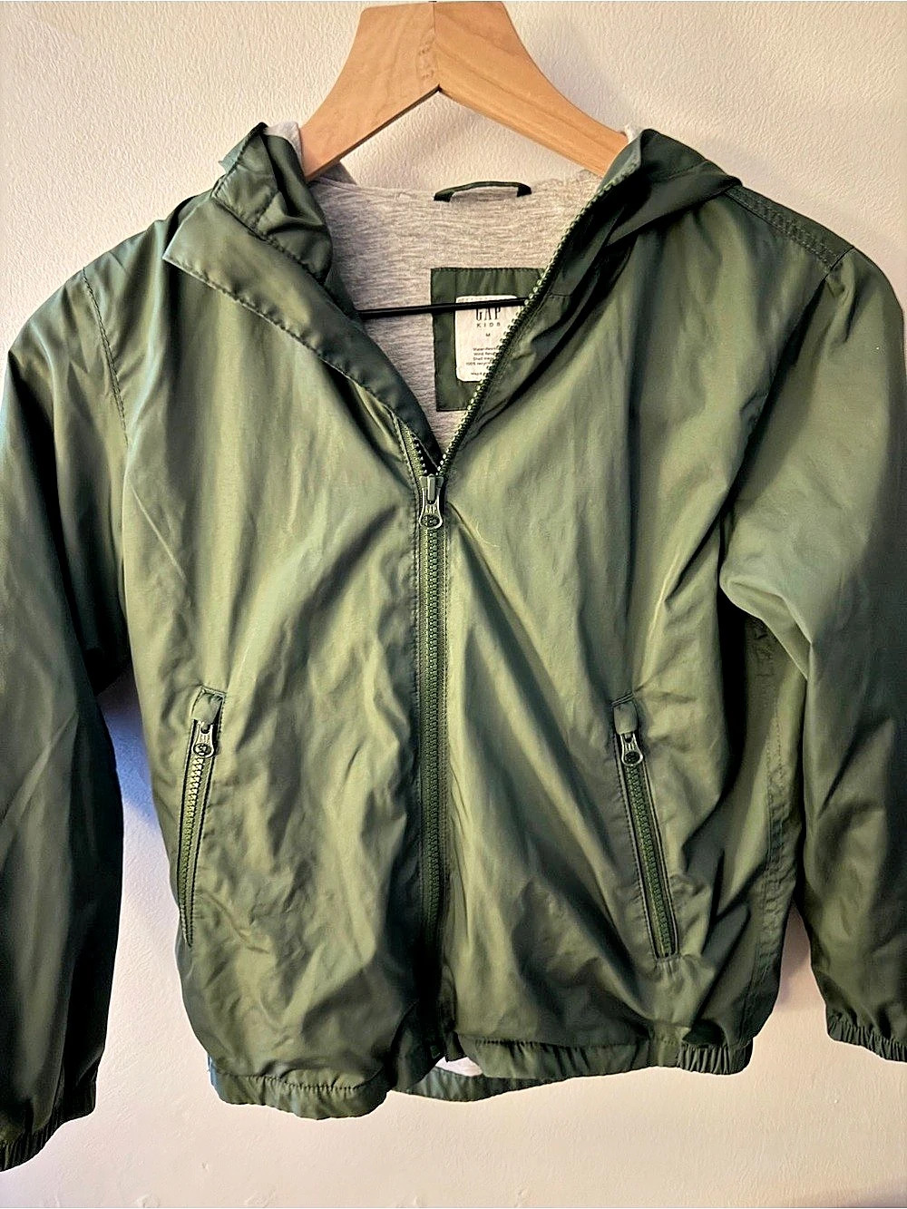 GAP Hooded Green Windbreaker EUC